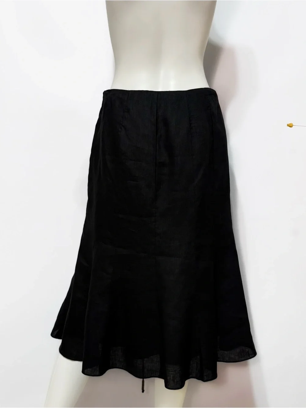 Lauren Ralph Lauren Black Whimsical A-Line Midi Skirt with Flared Hem | Size 4P